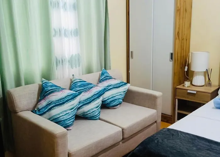 Coho The Hermosa - Staycation Unit And Balcony View With Swimming Pool And Open Court Access Appartement Manilla