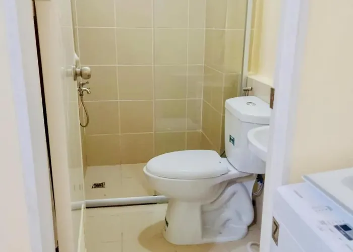 Appartement Coho The Hermosa - Staycation Unit And Balcony View With Swimming Pool And Open Court Access Manilla