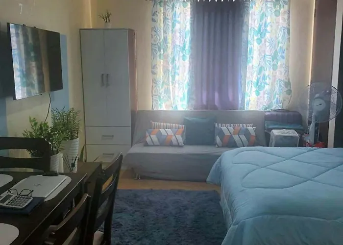 Coho The Hermosa - Staycation Unit And Balcony View With Swimming Pool And Open Court Access * Manilla