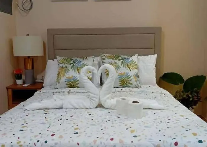 Coho The Hermosa - Staycation Unit And Balcony View With Swimming Pool And Open Court Access Appartement