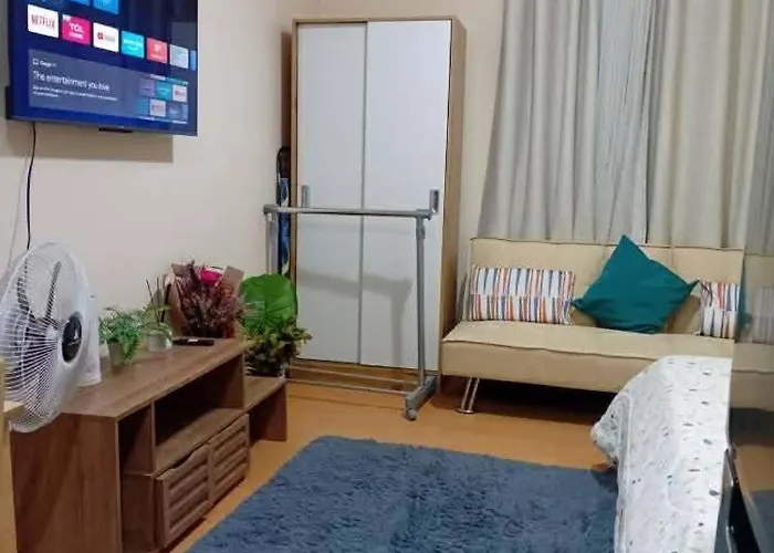 Coho The Hermosa - Staycation Unit And Balcony View With Swimming Pool And Open Court Access